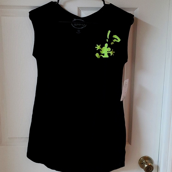 Disney Tops - Disney Mickey Mouse shirt